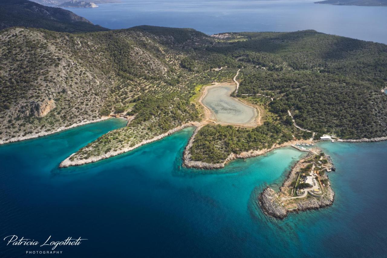 The Milos Megalochori  Exterior photo