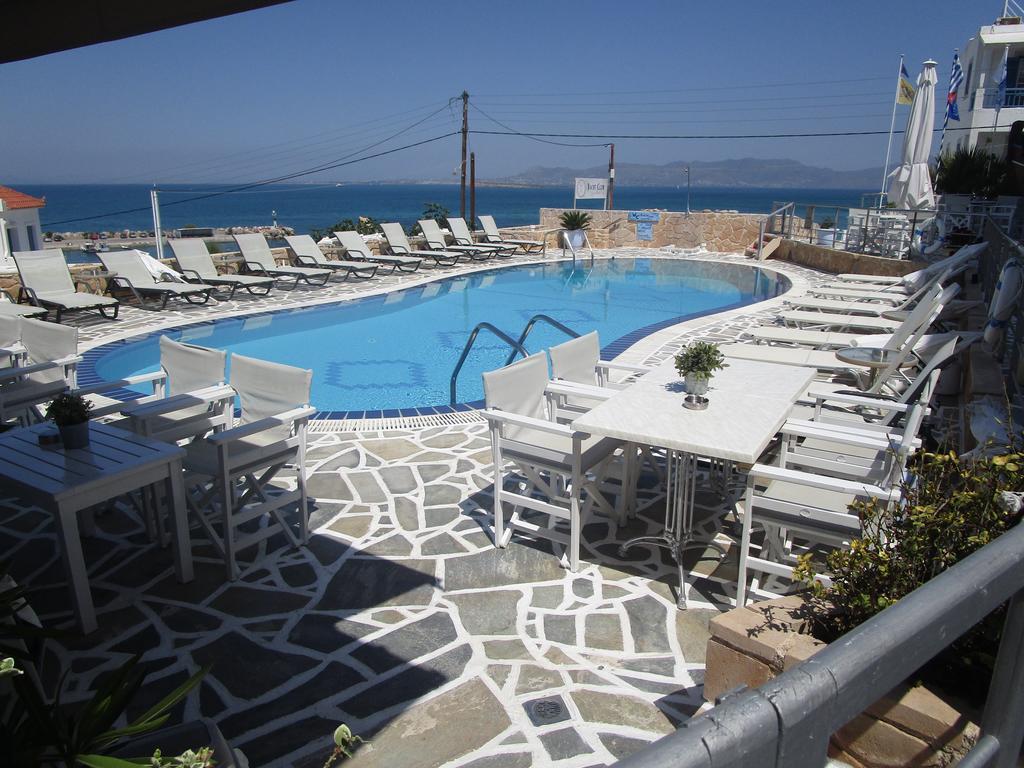The Milos Megalochori  Exterior photo