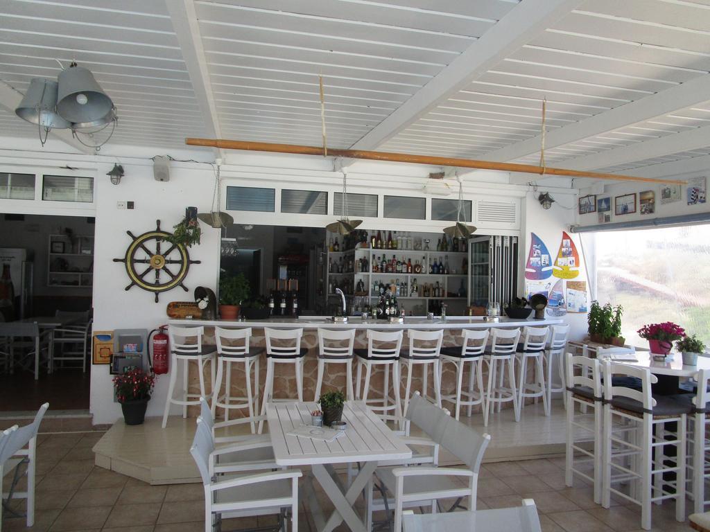 The Milos Megalochori  Exterior photo